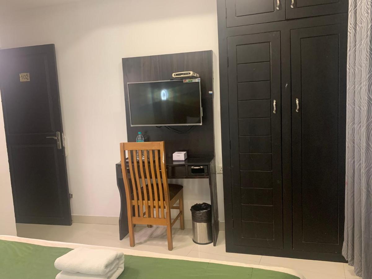 Hotel Greenlife Kochi Eksteriør bilde