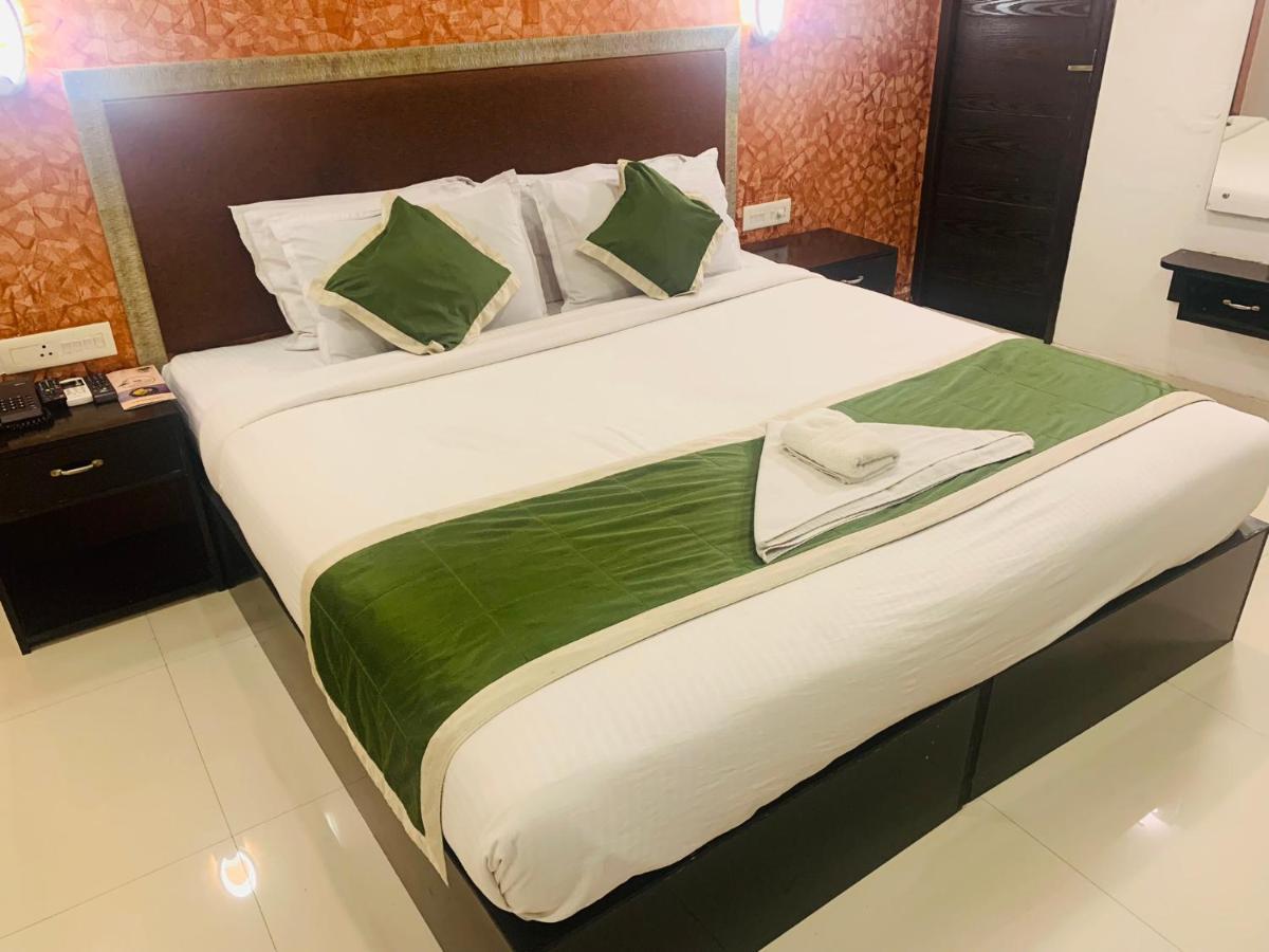 Hotel Greenlife Kochi Eksteriør bilde